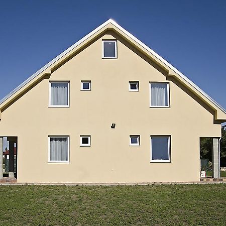 Luca Apartman Sopron Exteriör bild